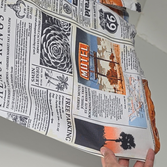 {No Boundaries} Men's Print Button Up Shirt with Short Sleeves - Picture 11 of 16